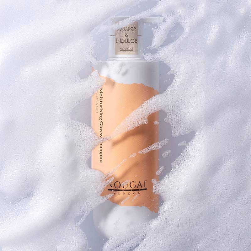 English Pear & Freesia Glossy Shampoo (400ml)